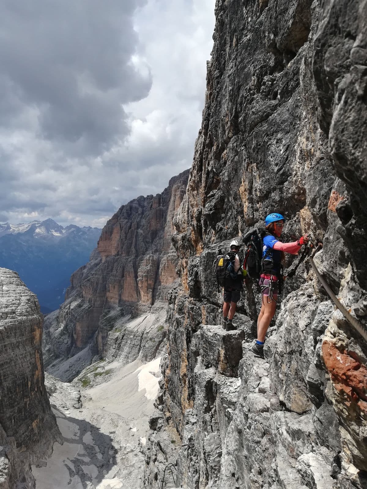 Dolomiti di Brenta Via Ferrata Traverse — image 2