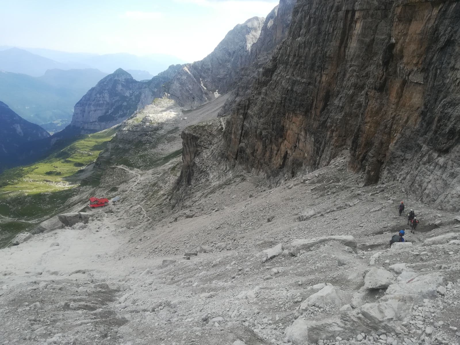 Dolomiti di Brenta Via Ferrata Traverse — image 3