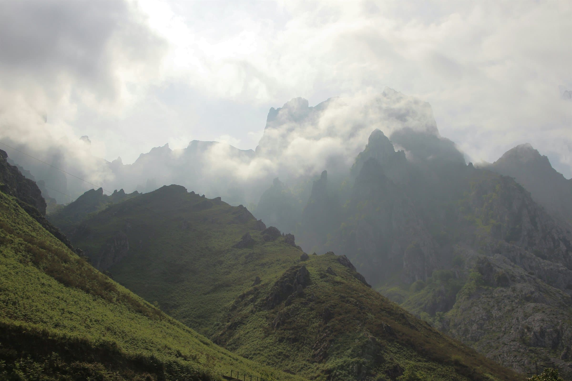 The Ring of the Peaks